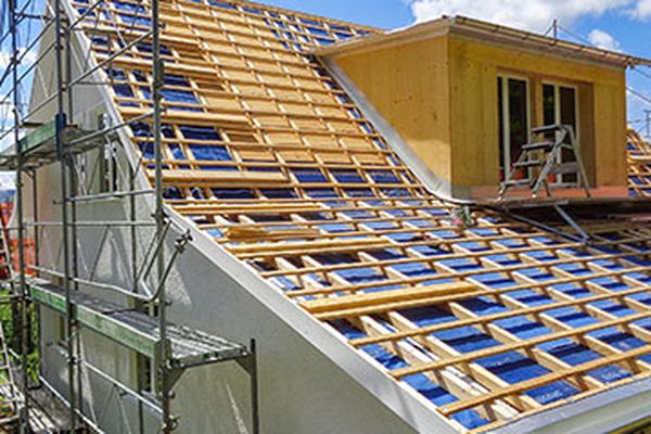 Réparation et rénovation de toiture à Nanterre (92000)